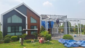 บริการต่อเติมหลังคาโรงรถและระเบียงชั้นสอง เกาะสมุย | สมุยฟิกซ์